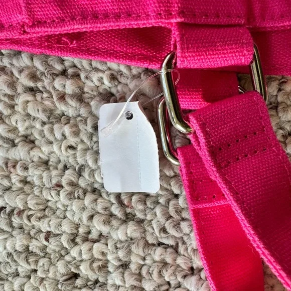 NWT Victoria's Secret HOT Pink Canvas Tote Bag Carry All Sequins - Picture 3 of 5